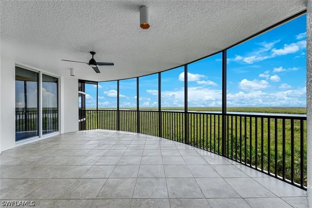 1050 Borghese Lane Naples FL 34114