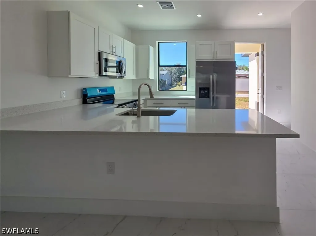 4814 30th Street SW Lehigh Acres FL 33973