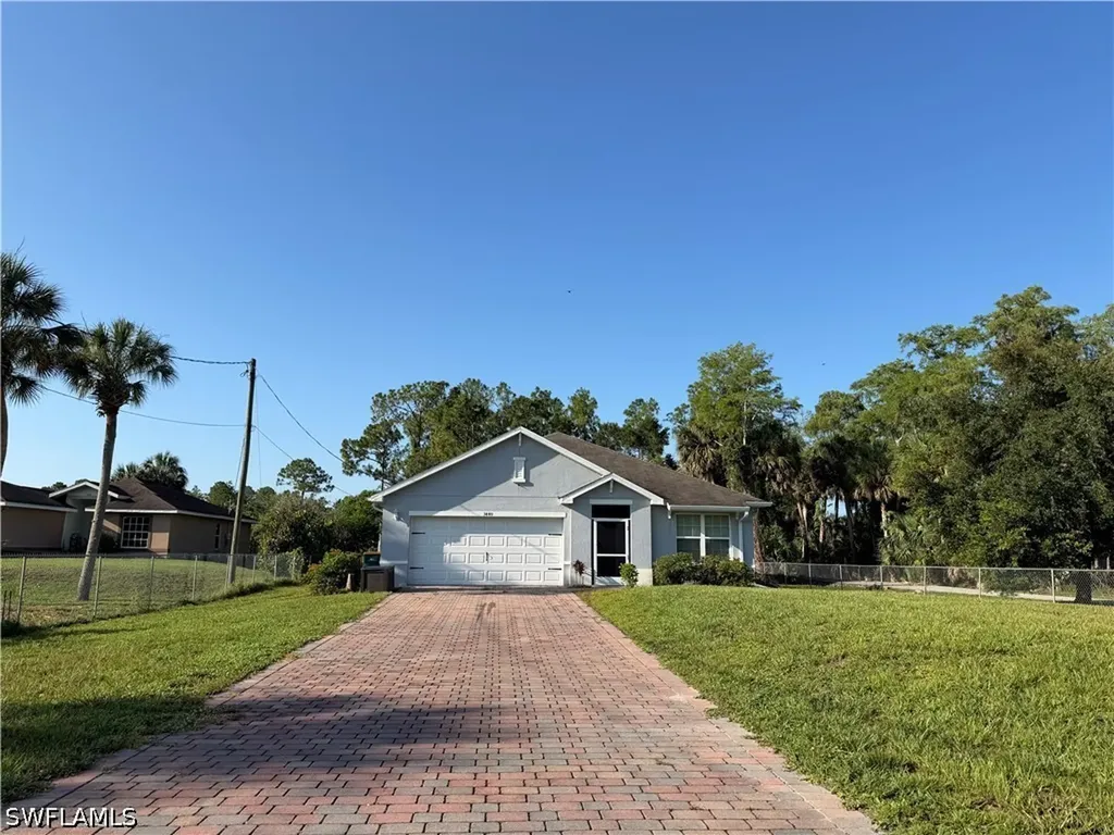 3440 27 Th Avenue NE Naples FL 34120