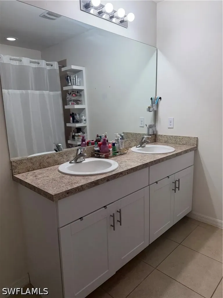3440 27 Th Avenue NE Naples FL 34120