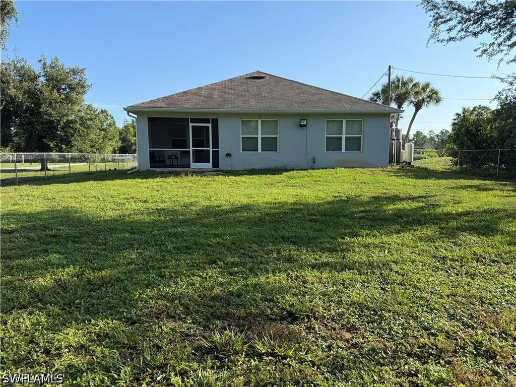 3440 27 Th Avenue NE Naples FL 34120