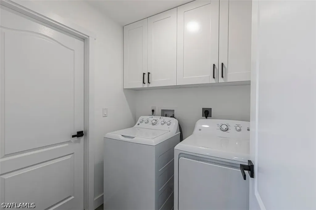 1230 NW 13th Avenue Cape Coral FL 33993