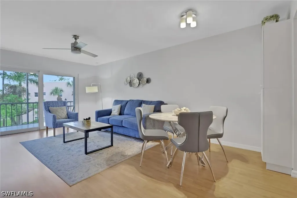 170 Turtle Lake Court Naples FL 34105