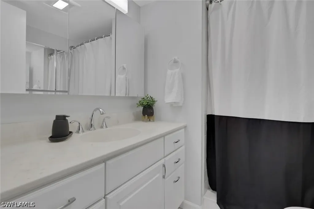 170 Turtle Lake Court Naples FL 34105
