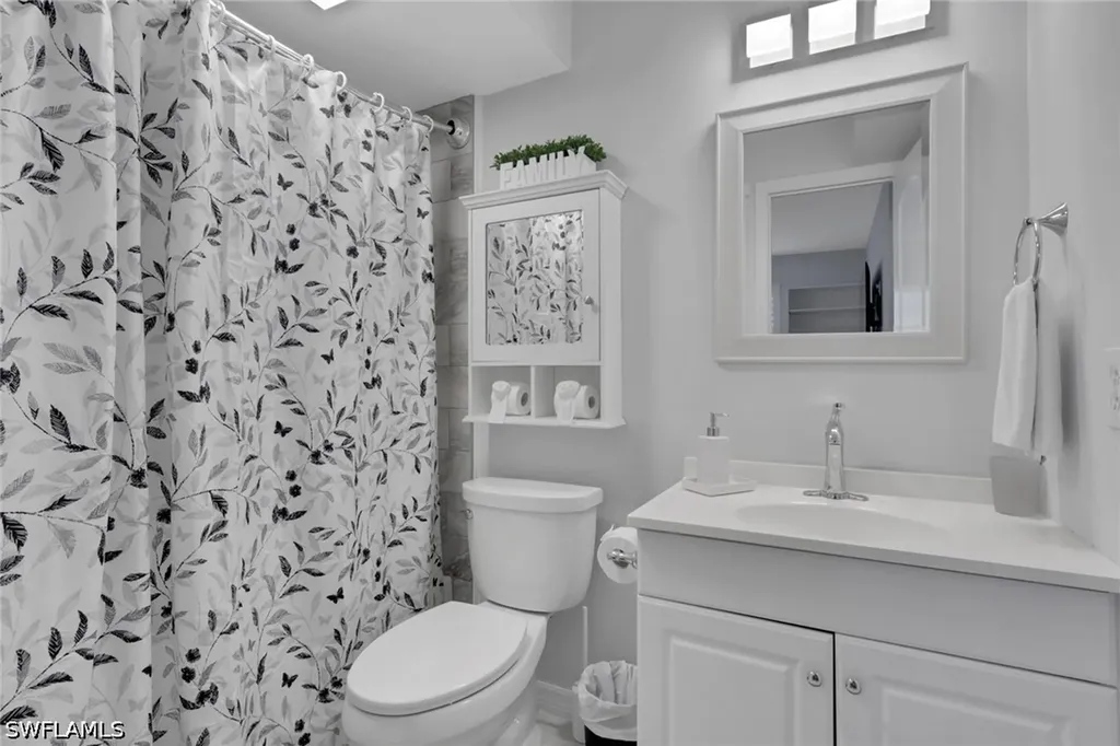 170 Turtle Lake Court Naples FL 34105