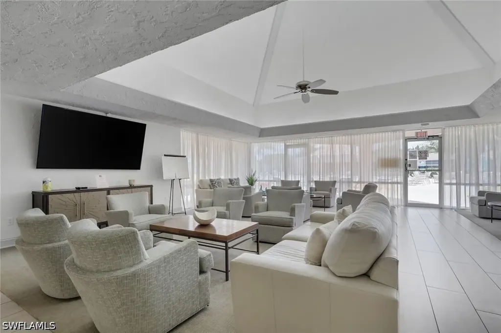 170 Turtle Lake Court Naples FL 34105