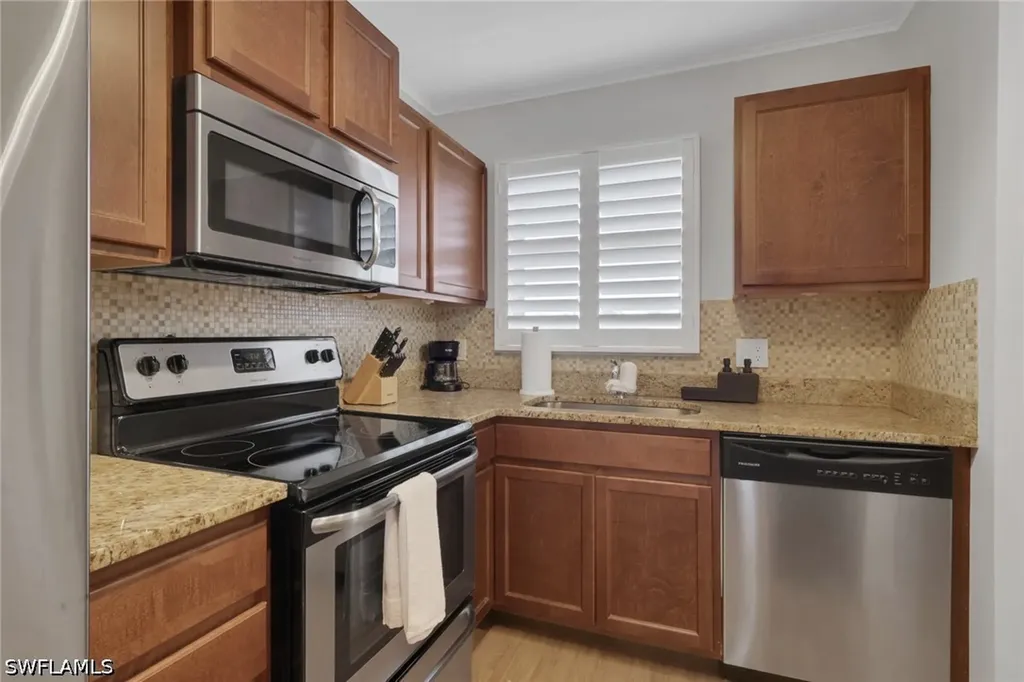 170 Turtle Lake Court Naples FL 34105