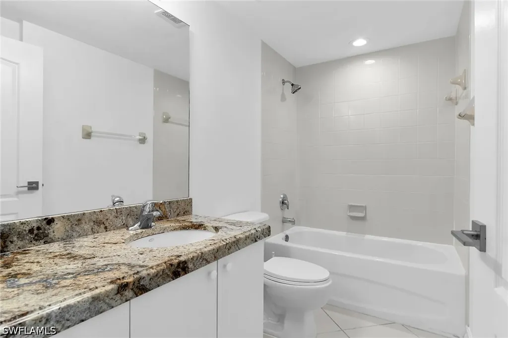 7835 Regal Heron Circle Naples FL 34104