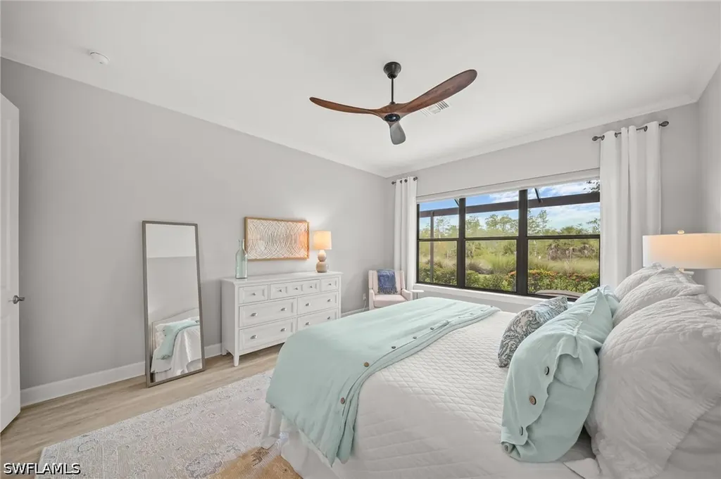 8879 Vaccaro Court Naples FL 34119