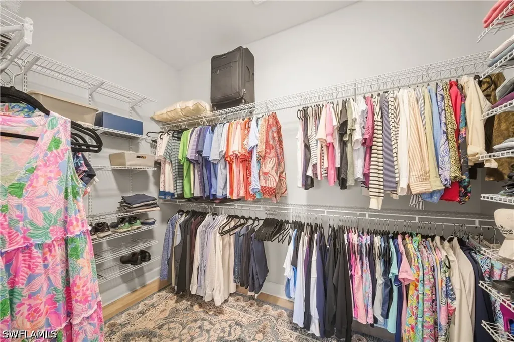 8879 Vaccaro Court Naples FL 34119