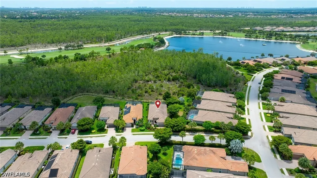 8879 Vaccaro Court Naples FL 34119