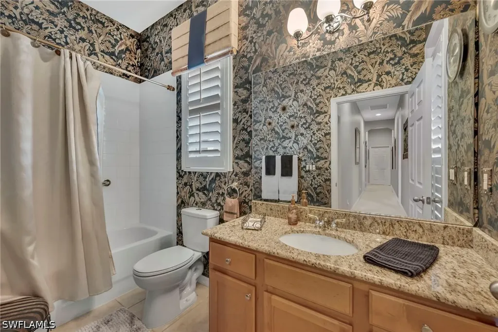 2111 Grove Drive Naples FL 34120