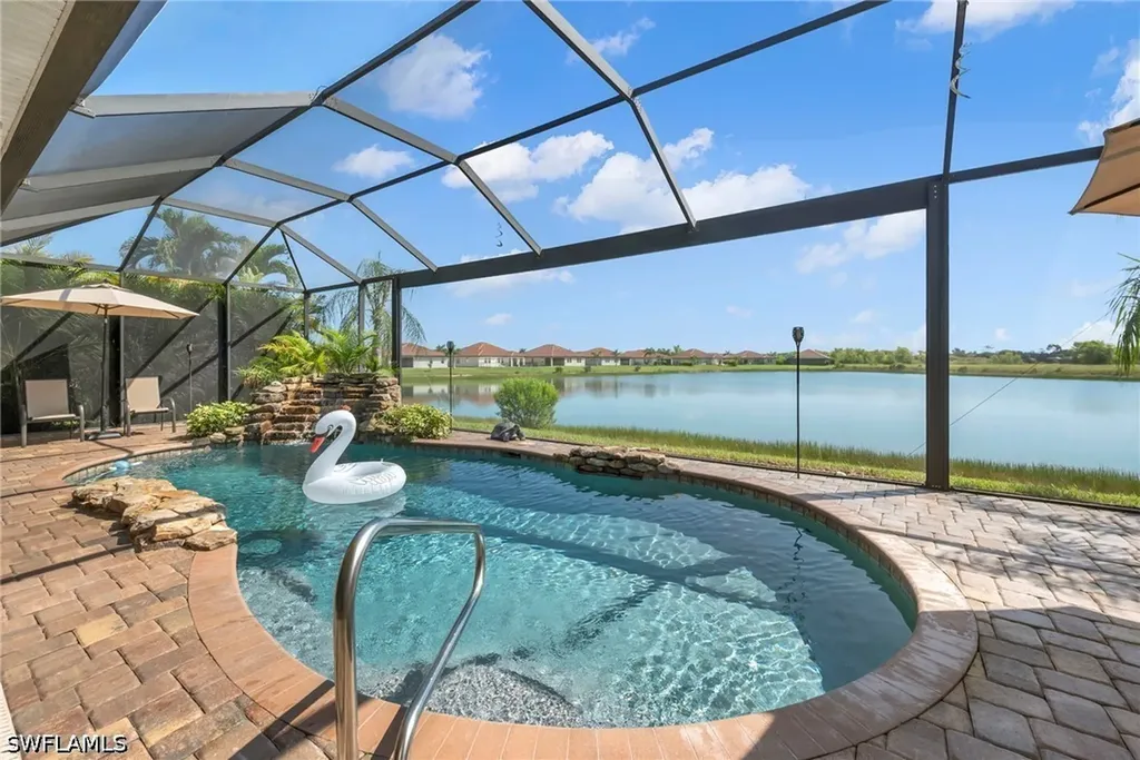 2111 Grove Drive Naples FL 34120