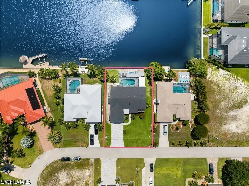 3911 SW 25th Court Cape Coral FL 33914