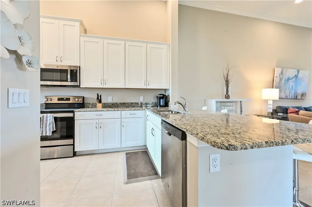 9386 Pocida Court Naples FL 34119