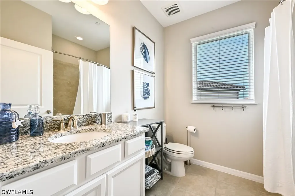 9386 Pocida Court Naples FL 34119