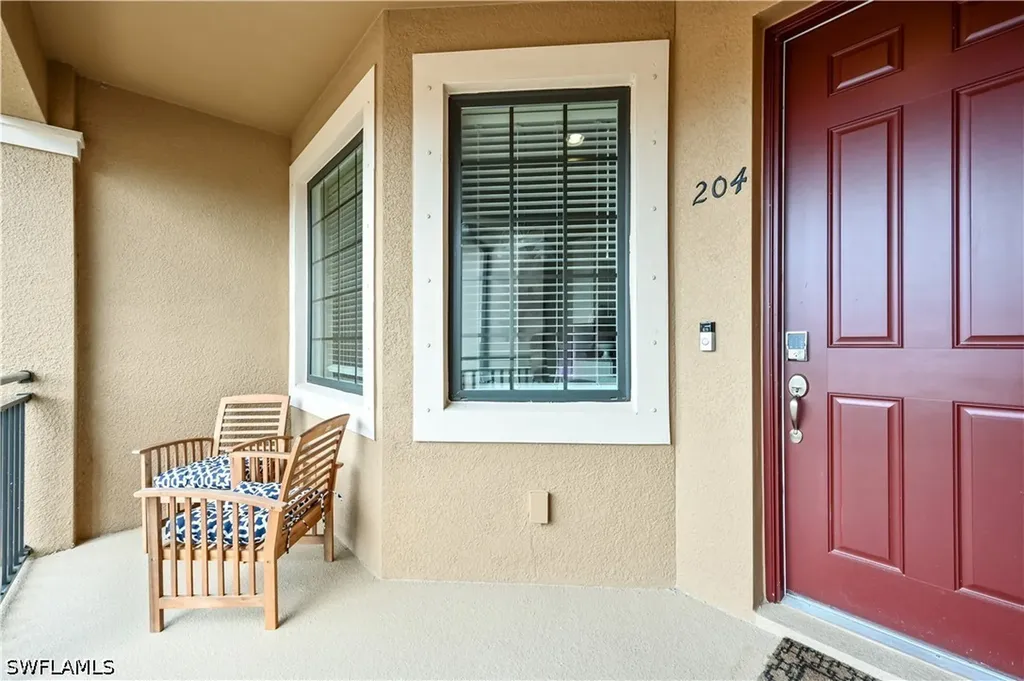9386 Pocida Court Naples FL 34119