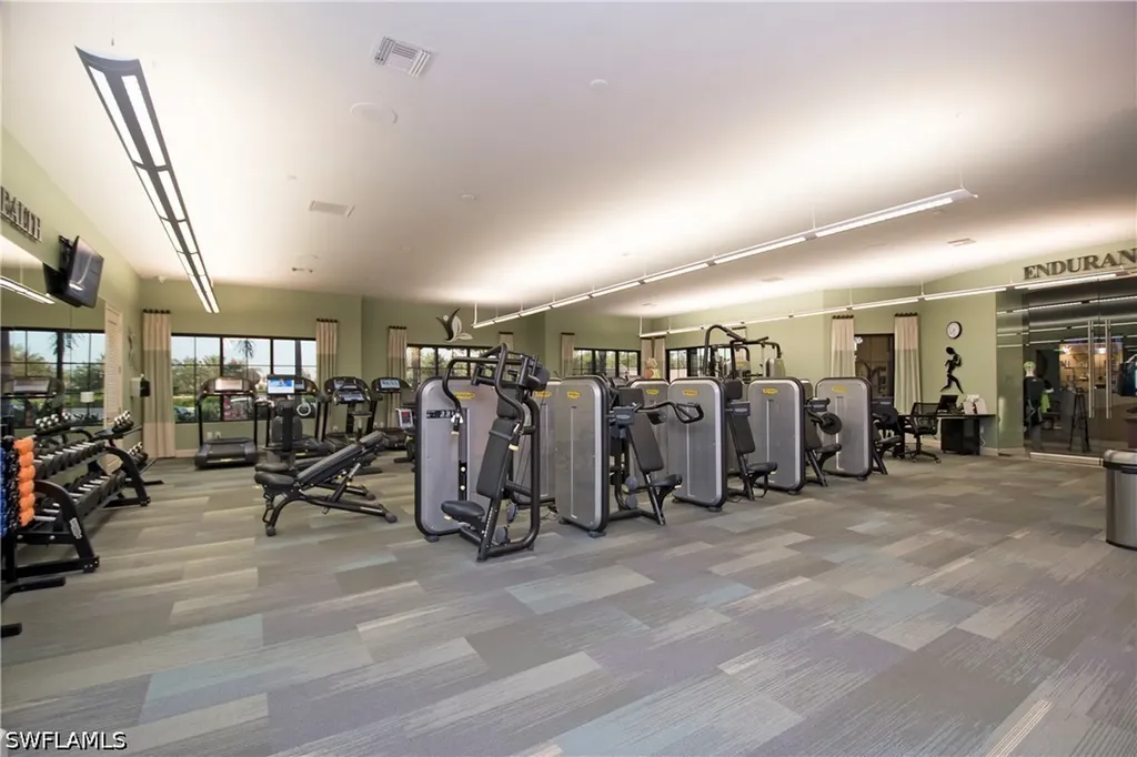 9386 Pocida Court Naples FL 34119
