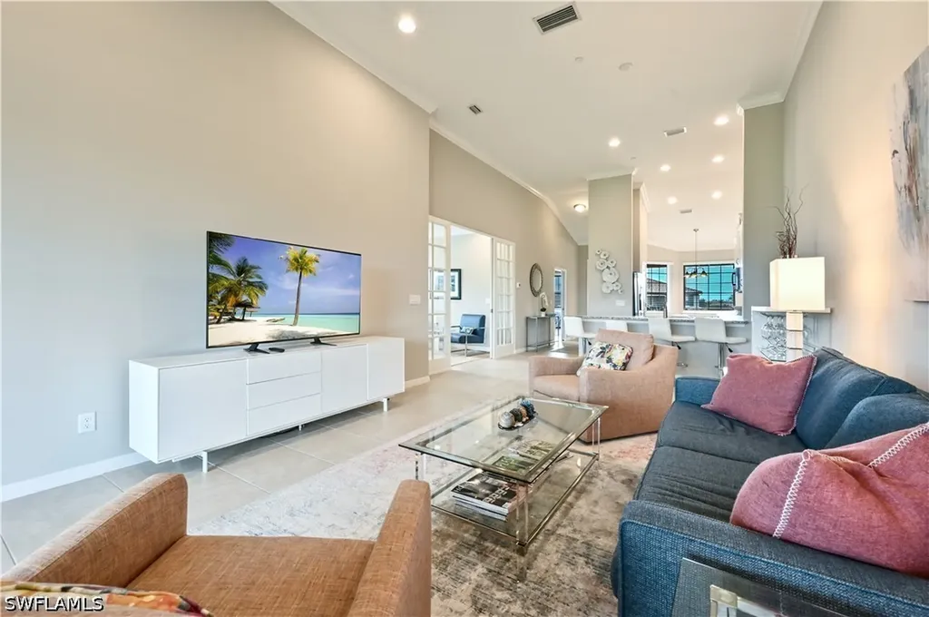 9386 Pocida Court Naples FL 34119