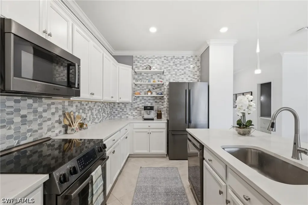 19639 Beechcrest Place Estero FL 33928