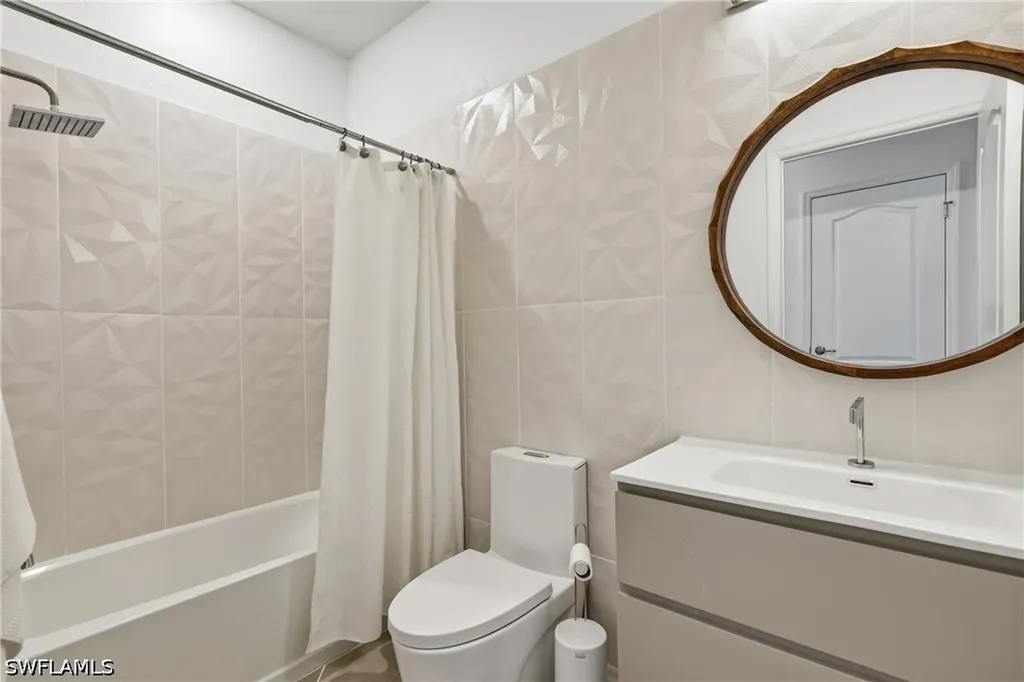 19639 Beechcrest Place Estero FL 33928