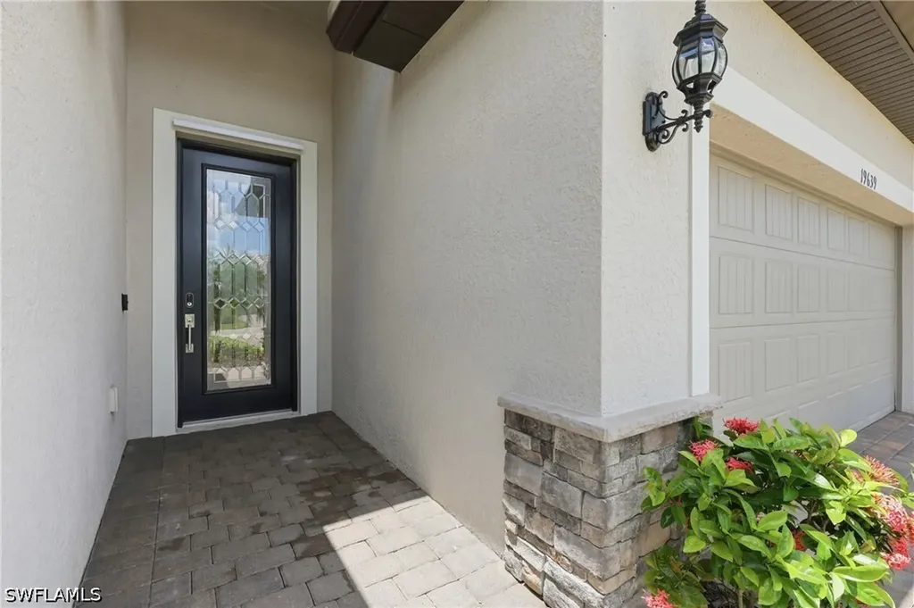 19639 Beechcrest Place Estero FL 33928