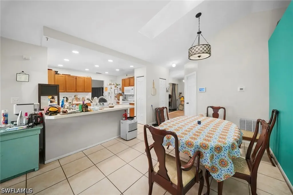 3013 NE 5th Avenue Cape Coral FL 33909
