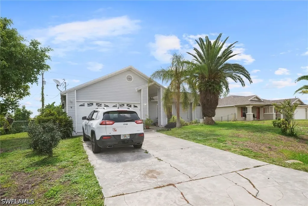 3013 NE 5th Avenue Cape Coral FL 33909