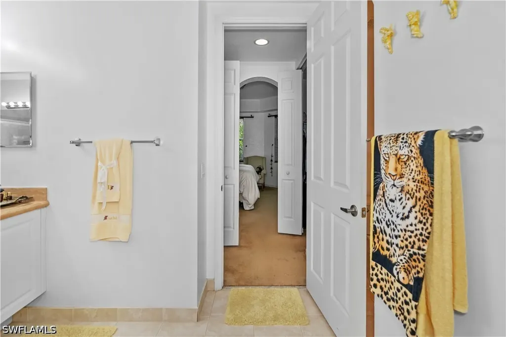 1405 Mariposa Circle Naples FL 34105