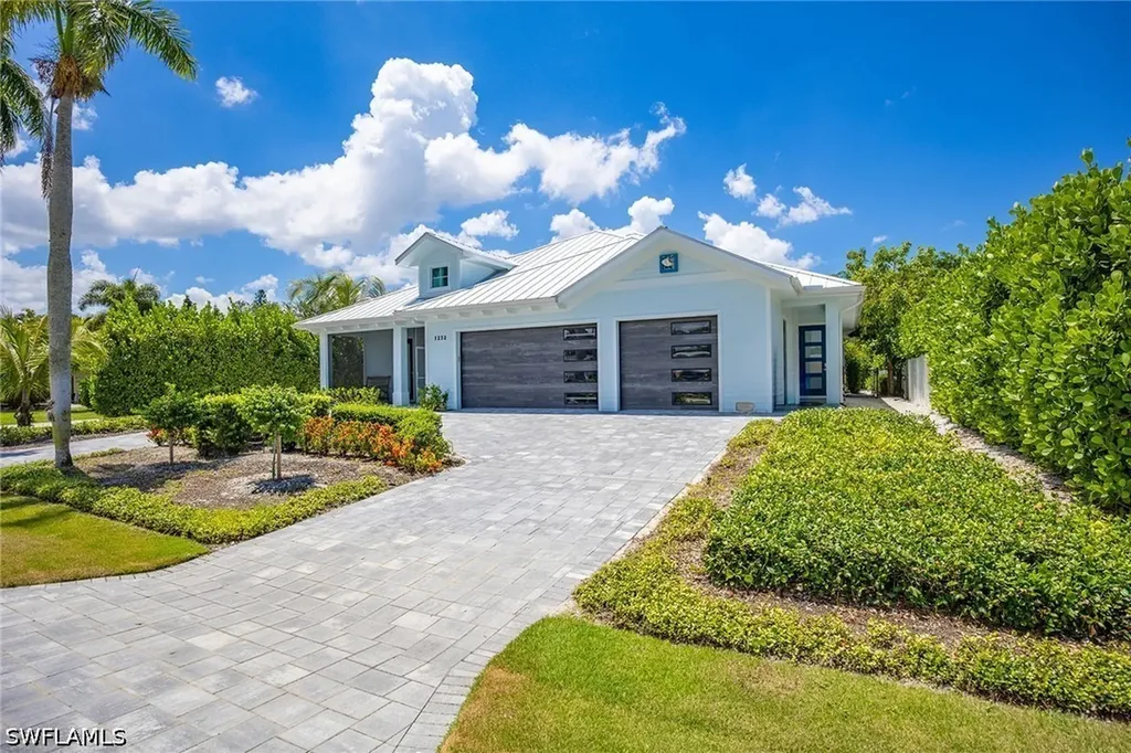 1232 Royal Palm Drive Naples FL 34103