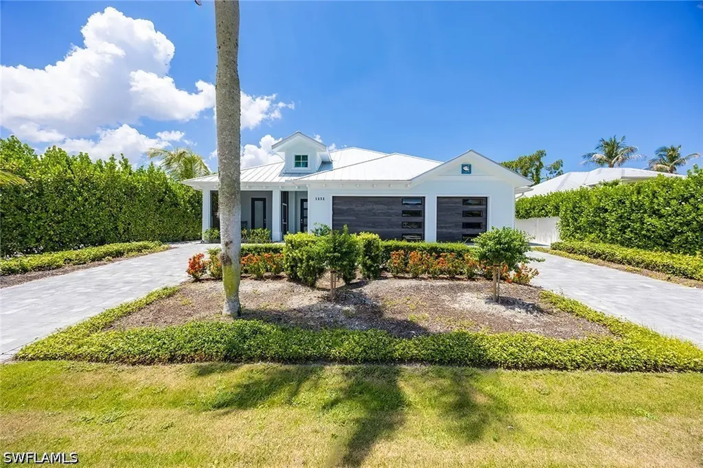 1232 Royal Palm Drive Naples FL 34103