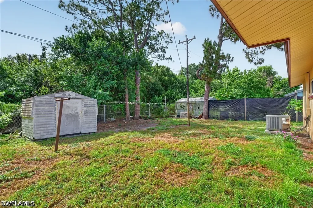 1228 N 18th Street Immokalee FL 34142