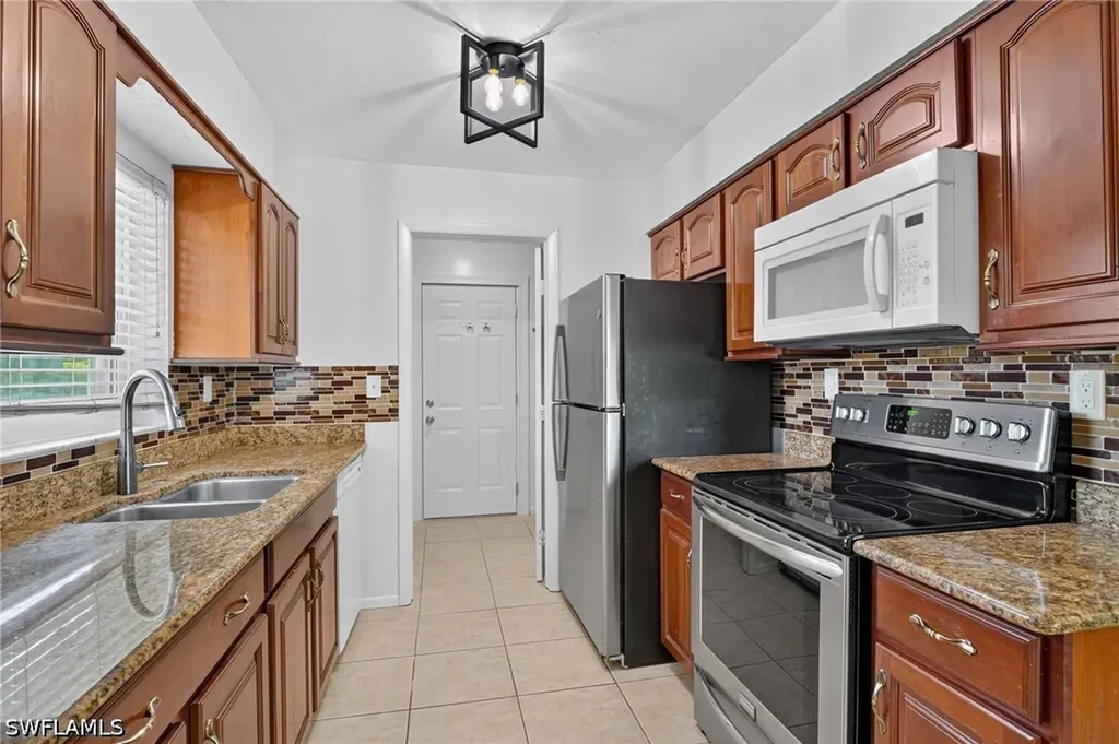 1228 N 18th Street Immokalee FL 34142