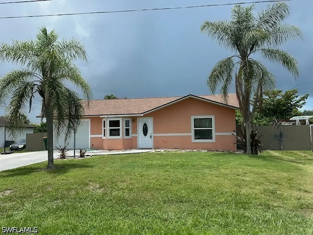 Naples FL, 2049 50TH Street SW