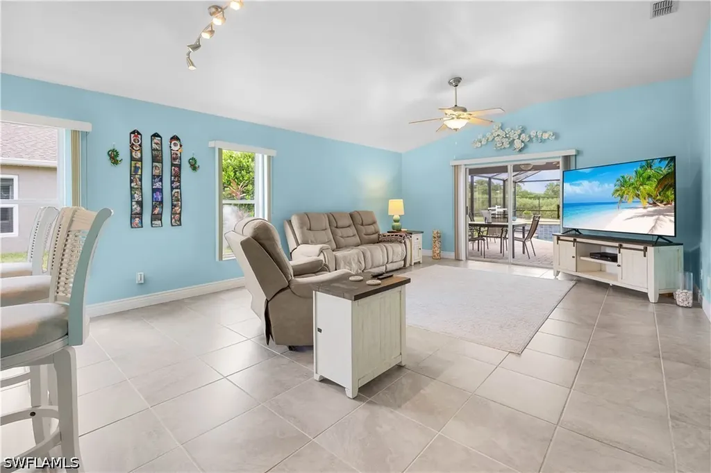15633 Beachcomber Avenue Fort Myers FL 33908