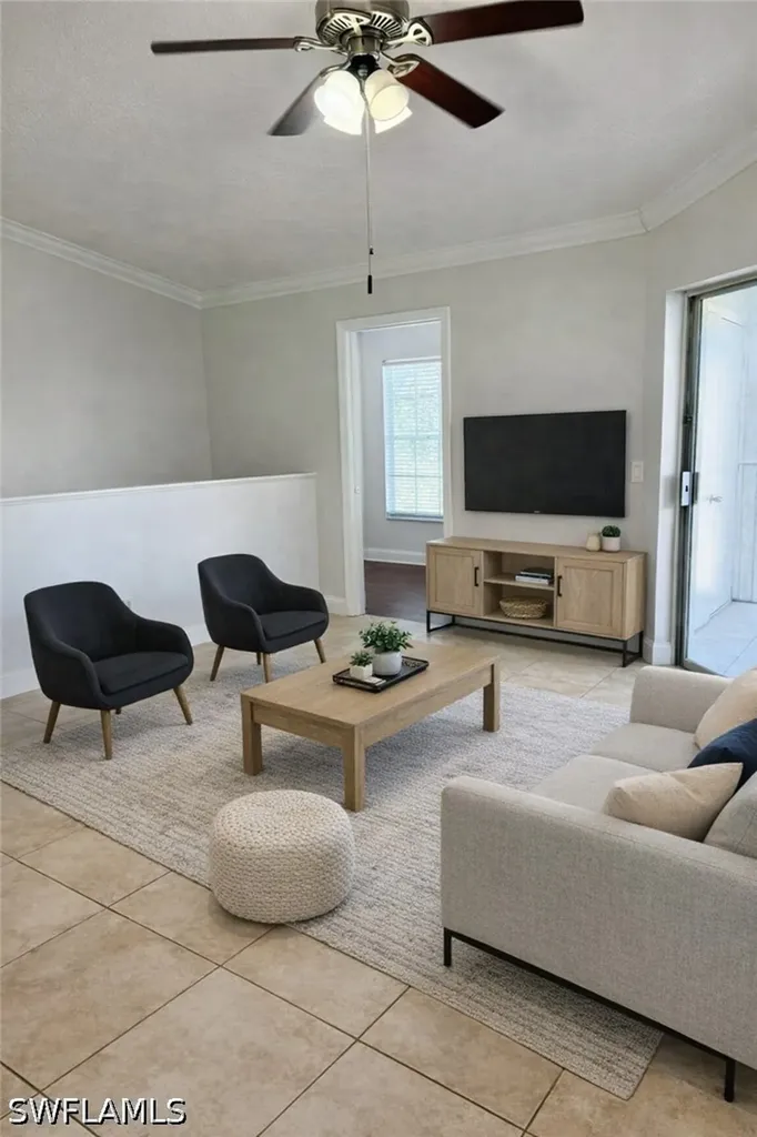 Naples FL, 169 Santa Clara Drive, Unit 11