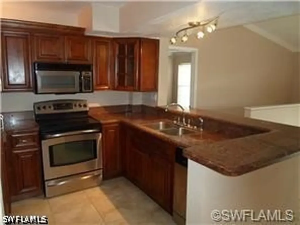 169 Santa Clara Drive Naples FL 34104