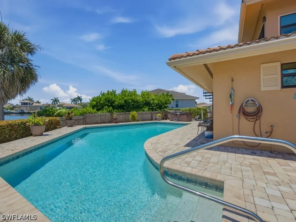 197 Gulfport Court Marco Island FL 34145