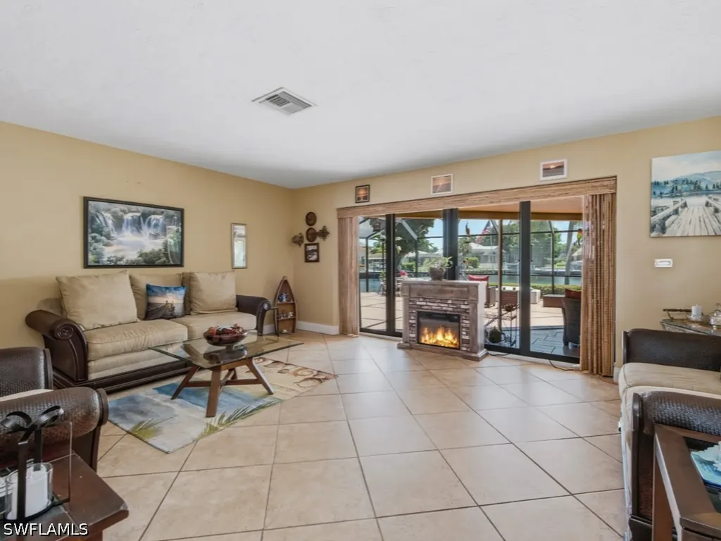 197 Gulfport Court Marco Island FL 34145