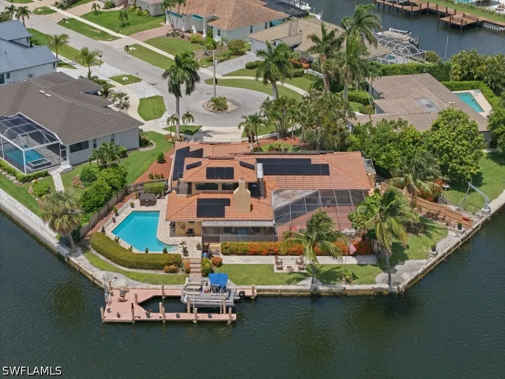 197 Gulfport Court Marco Island FL 34145