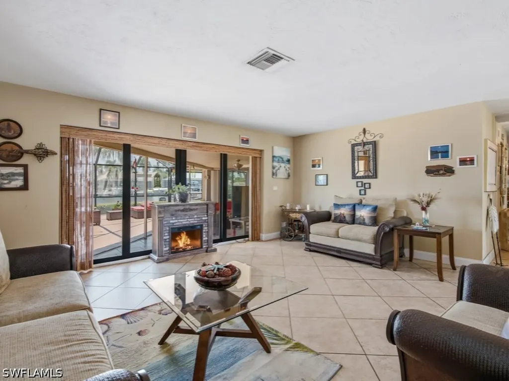197 Gulfport Court Marco Island FL 34145