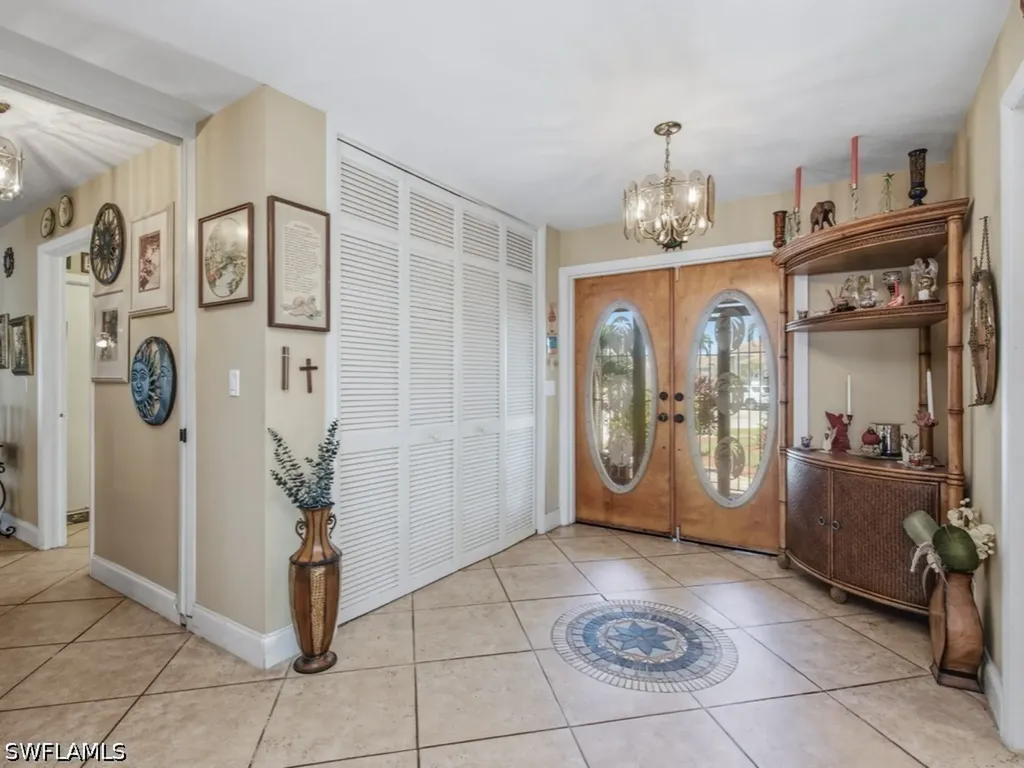 197 Gulfport Court Marco Island FL 34145