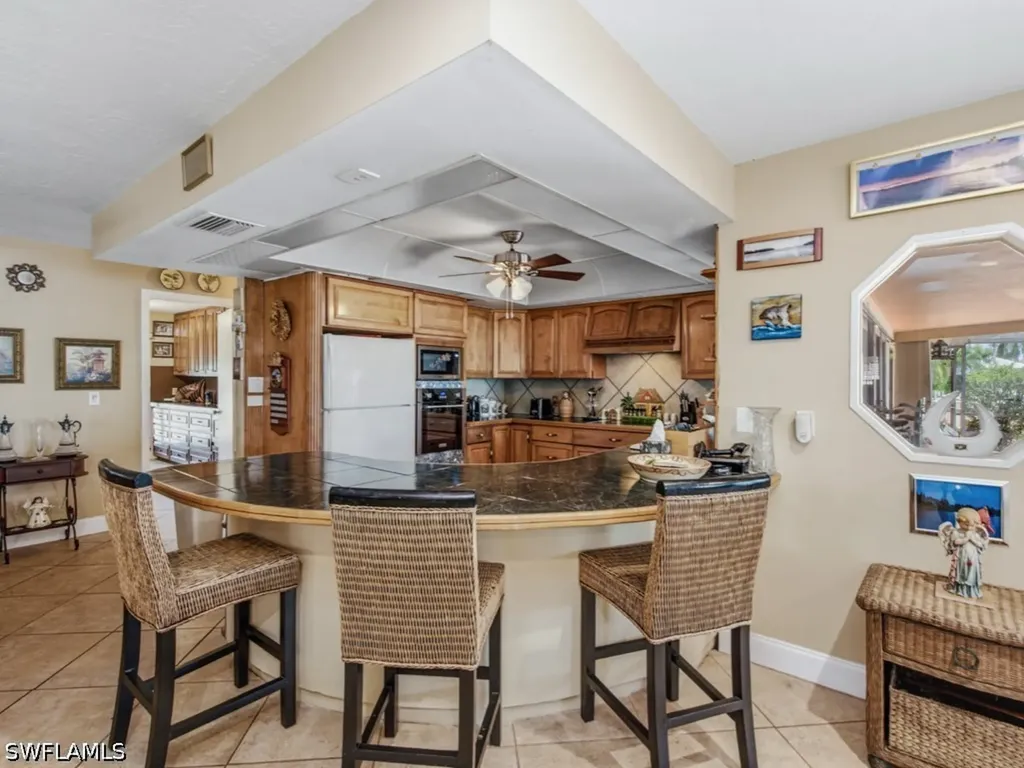 197 Gulfport Court Marco Island FL 34145