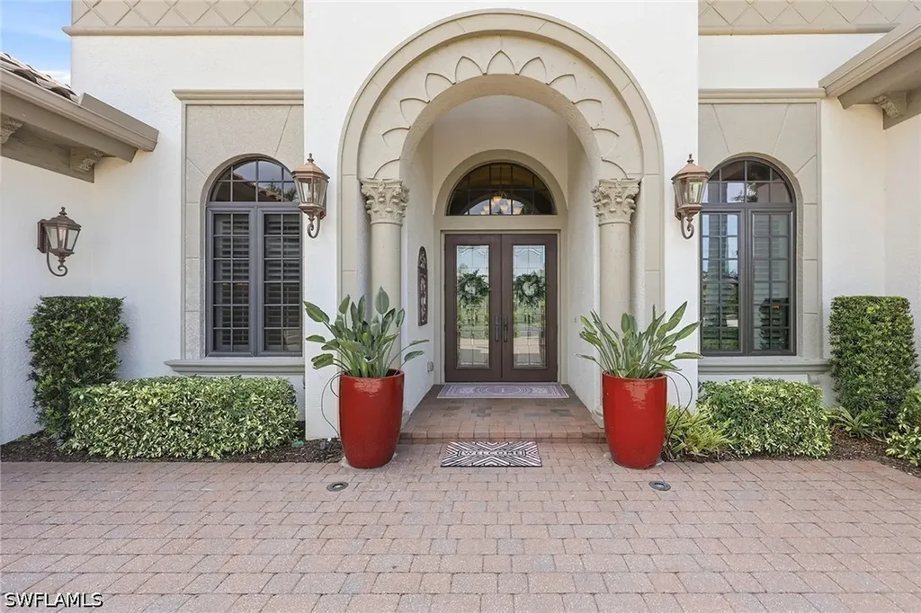7408 Byrons Way Naples FL 34113