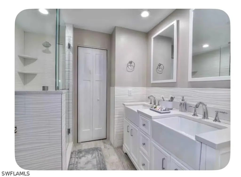 5690 Marimin Drive Bonita Springs FL 34134