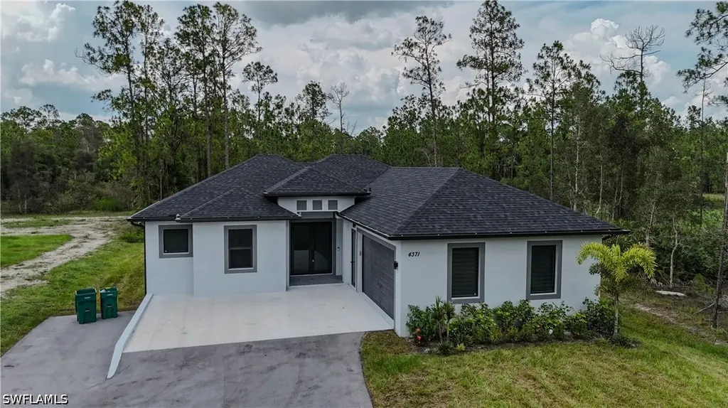 4371 47th Avenue NE Naples FL 34120