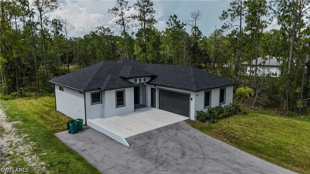 4371 47th Avenue NE Naples FL 34120