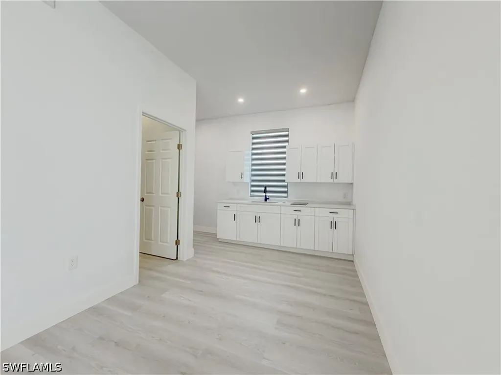 4371 47th Avenue NE Naples FL 34120