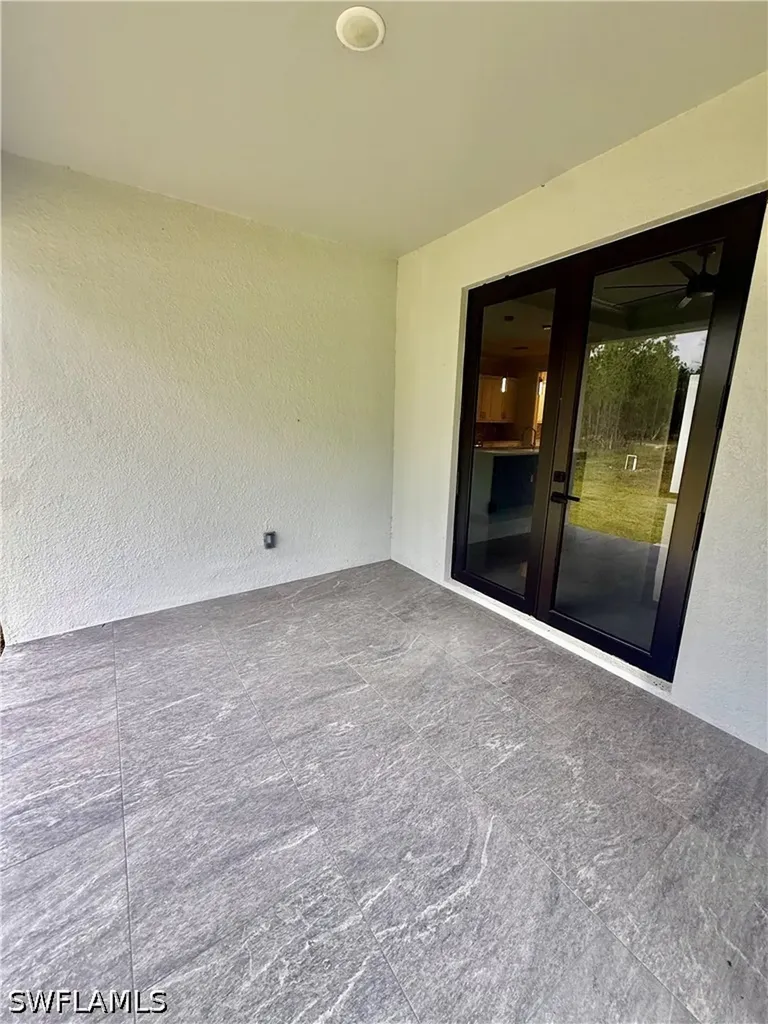 4371 47th Avenue NE Naples FL 34120