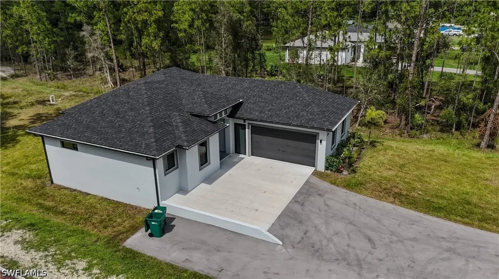 4371 47th Avenue NE Naples FL 34120